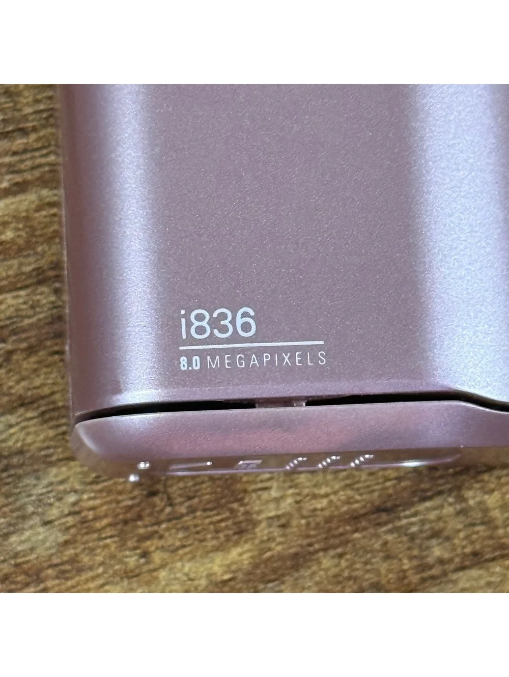 Polaroid i836 Pink Digital Camera 8.0MP UNTESTED For Parts/Repair w/ Case